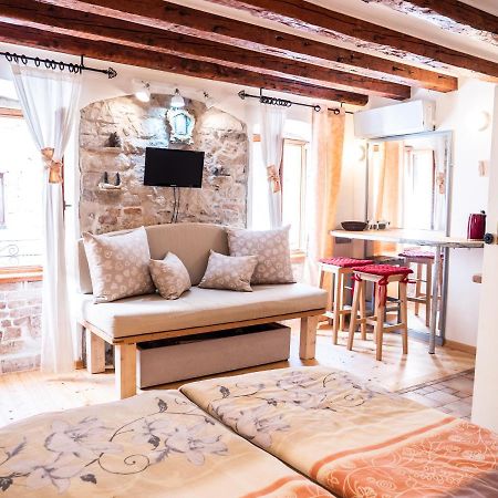 Apartment And Room Mauro Σπλιτ Εξωτερικό φωτογραφία
