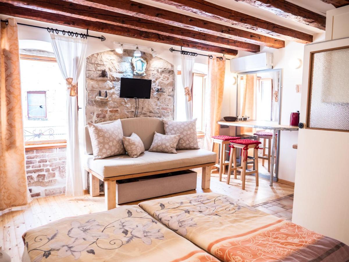 Apartment And Room Mauro Σπλιτ Εξωτερικό φωτογραφία