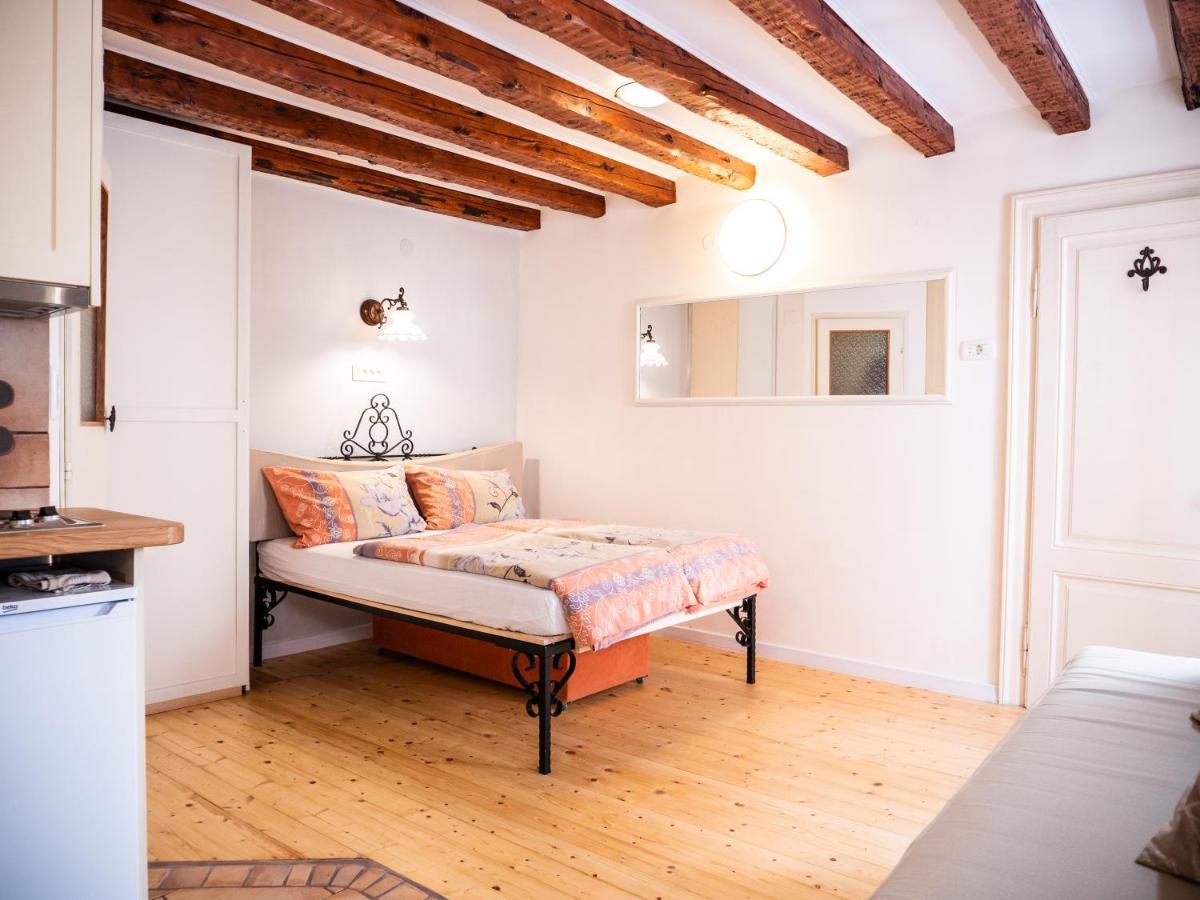 Apartment And Room Mauro Σπλιτ Εξωτερικό φωτογραφία